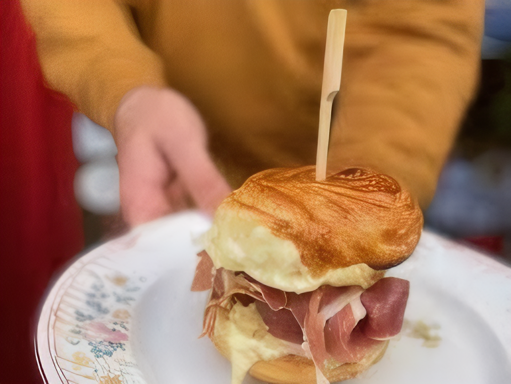 Aupa Caminito - Croissant Burger 